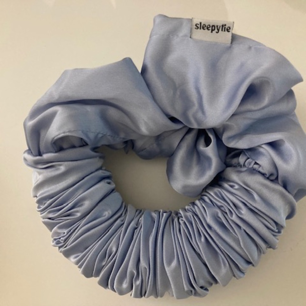 Sleepy Tie Blowout Preserver - Size Small